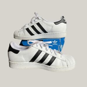 Adidas Originals Superstar Shell Toes Sneaker